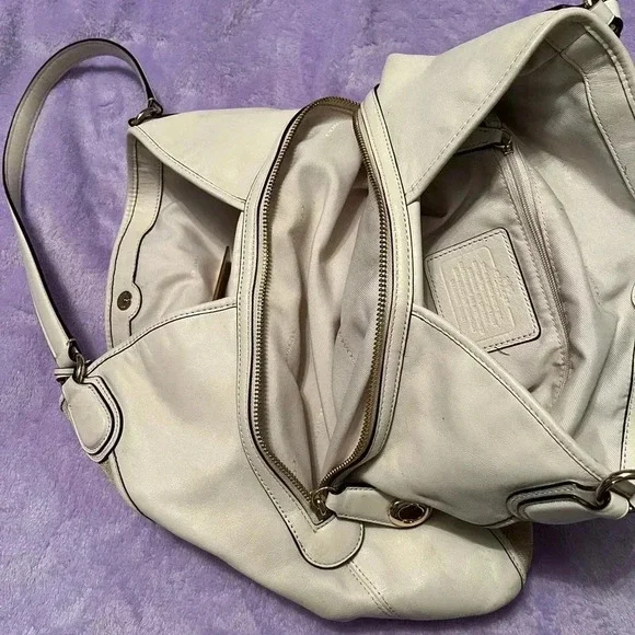 Coach bag(rare) - Picture 5 of 15